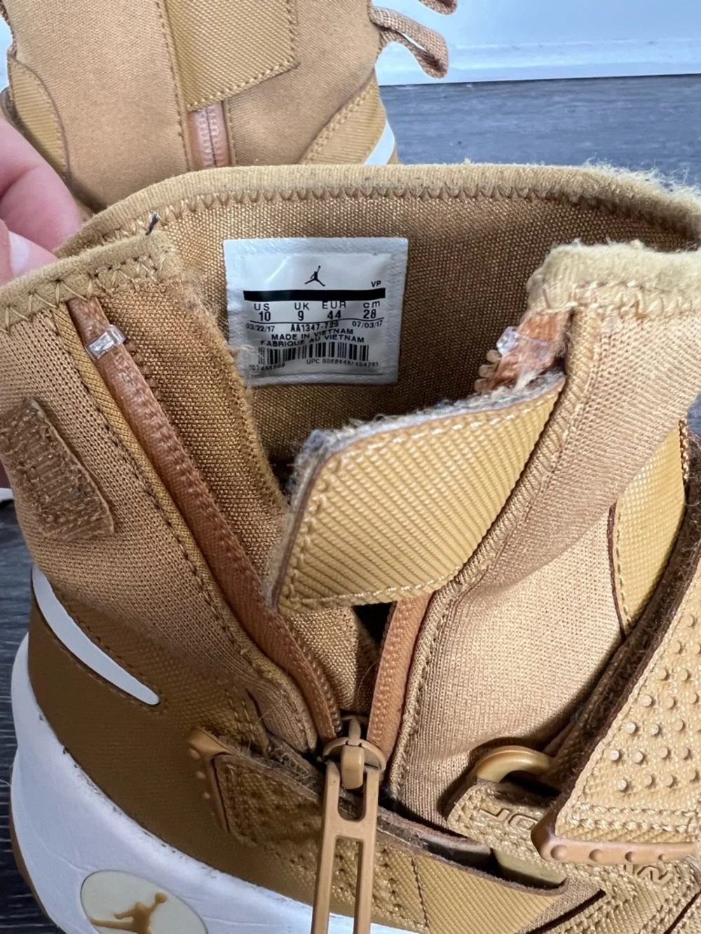 Air Jordan Trunner LX High in “Golden Harvest”
